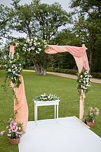 Svatební květinová brána (758)